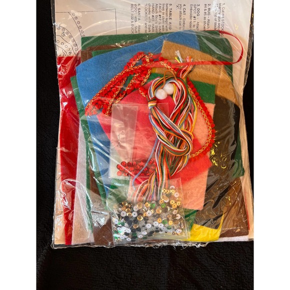 Design Works Crafts Felt Stocking Santa with Cookies Un-Opened Package - Picture 9 of 10